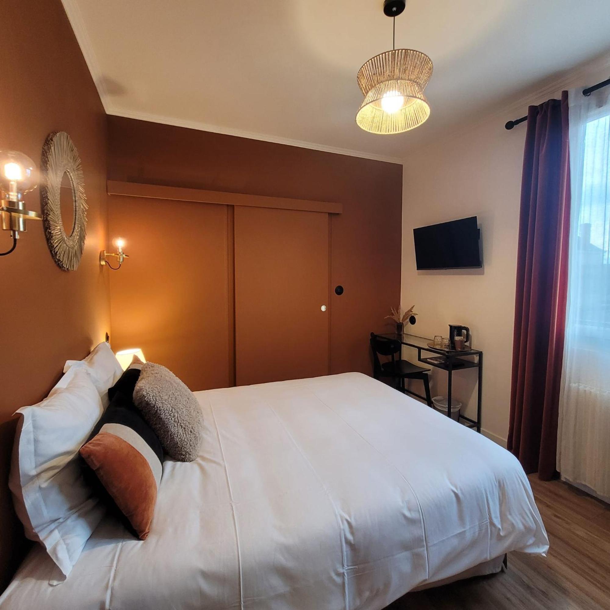 Hotel Rive Sud Σινόν Εξωτερικό φωτογραφία